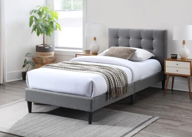 Elegance enkeltseng UNISEX med sengegavl 90×200